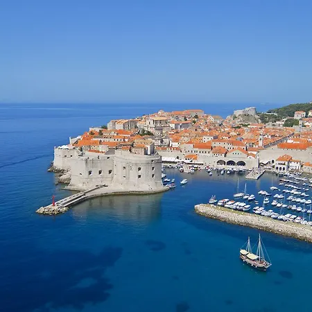 פארק נופש Solitudo Sunny Camping By Valamar 3*