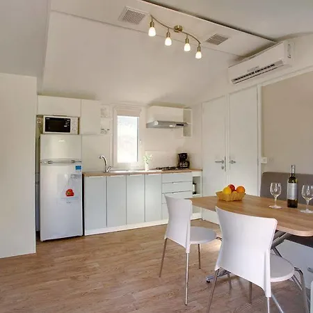 Solitudo Sunny Camping By Valamar Village de vacances 3*